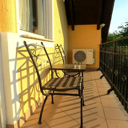Apartment Som170 *